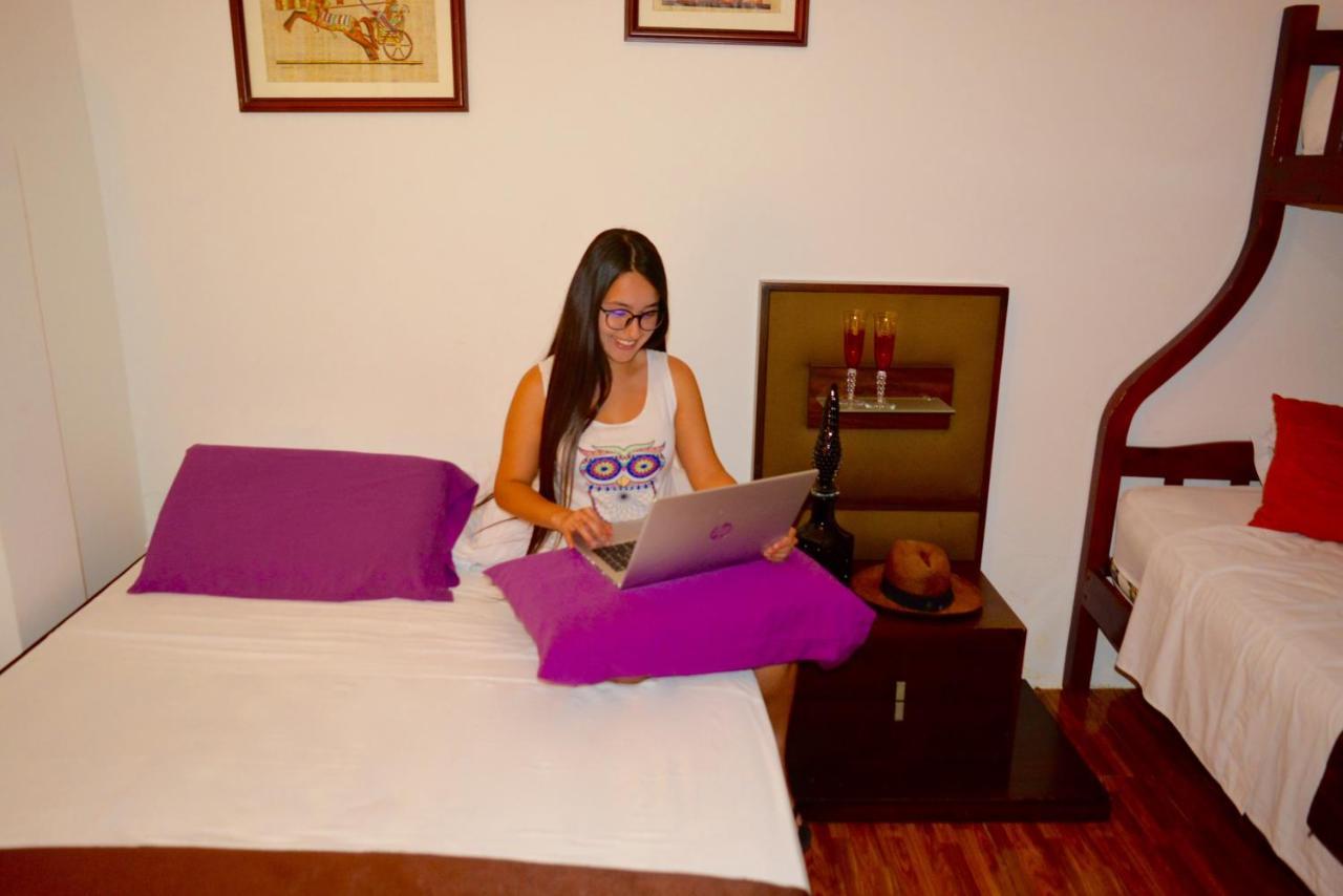 גוויאקיל Hostal Villa 97 מראה חיצוני תמונה