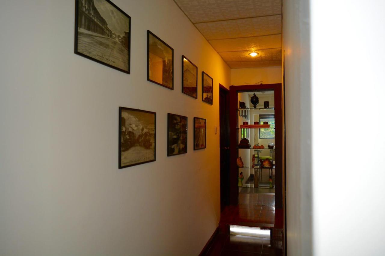 גוויאקיל Hostal Villa 97 מראה חיצוני תמונה