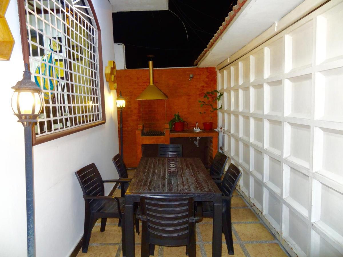 גוויאקיל Hostal Villa 97 מראה חיצוני תמונה