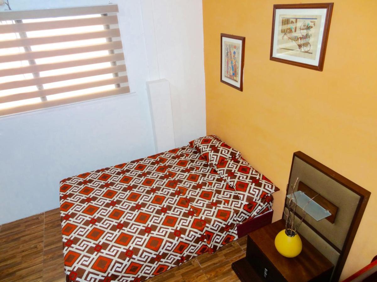 גוויאקיל Hostal Villa 97 מראה חיצוני תמונה