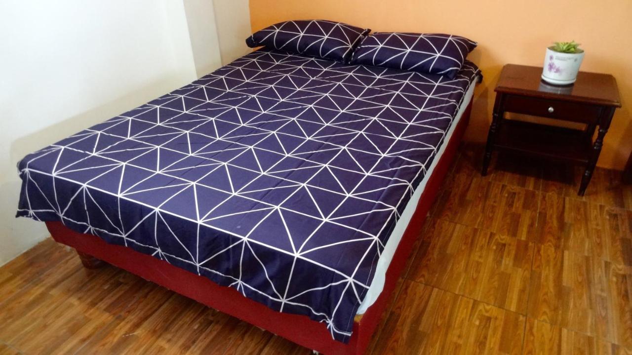 גוויאקיל Hostal Villa 97 מראה חיצוני תמונה